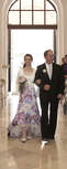 Celij Brautkleid für Schwangere: mehrschichtige Eleganz aus transparentem Tüll und Seide, lockerer Schnitt für Baby und Mama