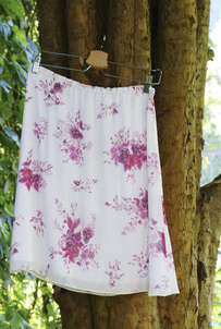 Celij: Renate Hochhuber präsentiert Design des Monats Juli: luftig freche Sommerröcke